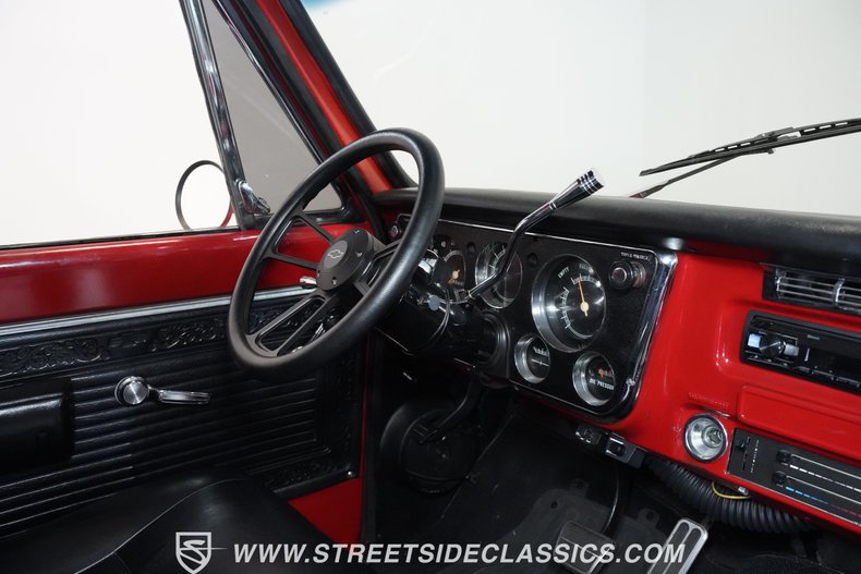 Unknown-C10-1970-Red-Black-46