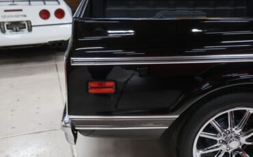 Unknown-C10-1971-Black-Black-23
