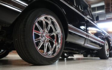 Unknown-C10-1971-Black-Black-25
