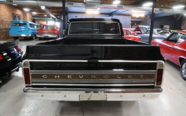 Unknown-C10-1971-Black-Black-29