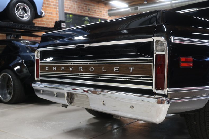 Unknown-C10-1971-Black-Black-32