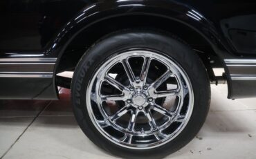 Unknown-C10-1971-Black-Black-35