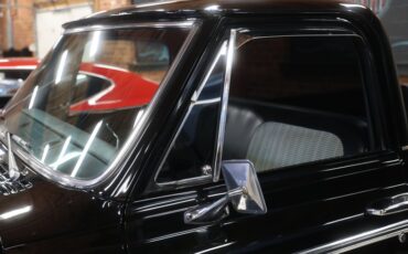 Unknown-C10-1971-Black-Black-39