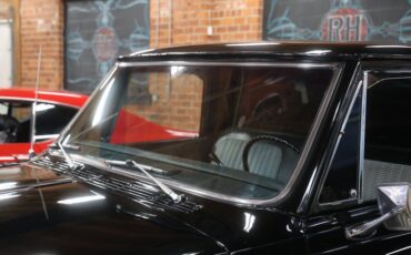 Unknown-C10-1971-Black-Black-40