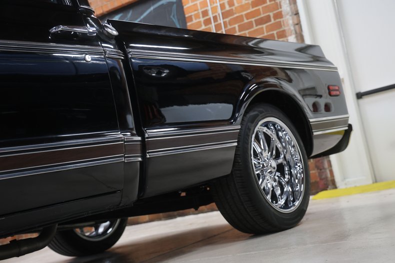 Unknown-C10-1971-Black-Black-46