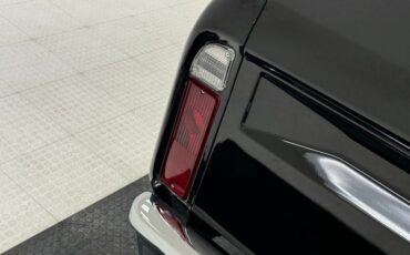 Unknown-C10-1971-Black-Red-18
