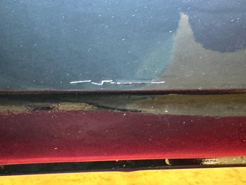 Unknown-C10-1971-Black-Red-20