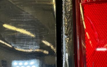 Unknown-C10-1971-Black-Red-24