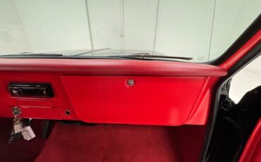 Unknown-C10-1971-Black-Red-42