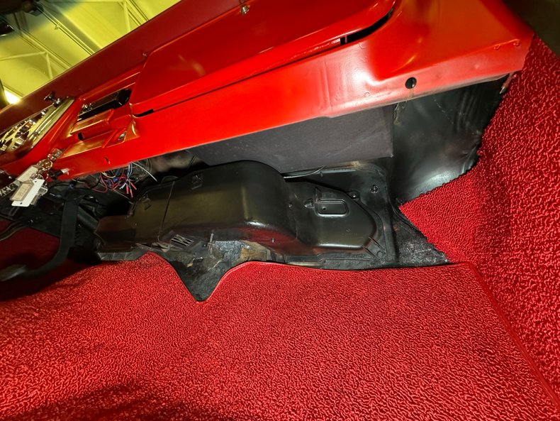 Unknown-C10-1971-Black-Red-44