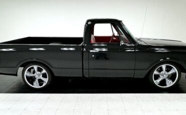 Unknown-C10-1971-Black-Red-5