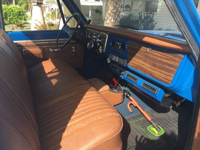Unknown-C10-1971-Blue-6