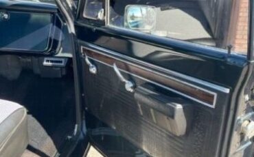 Unknown-C10-1971-Custom-BlackWhite-Houndsto-6
