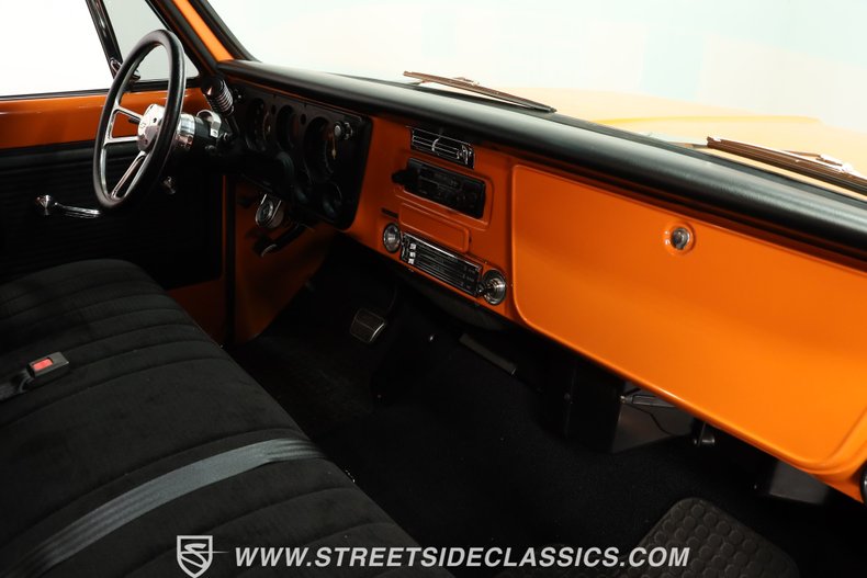 Unknown-C10-1971-Orange-Black-39