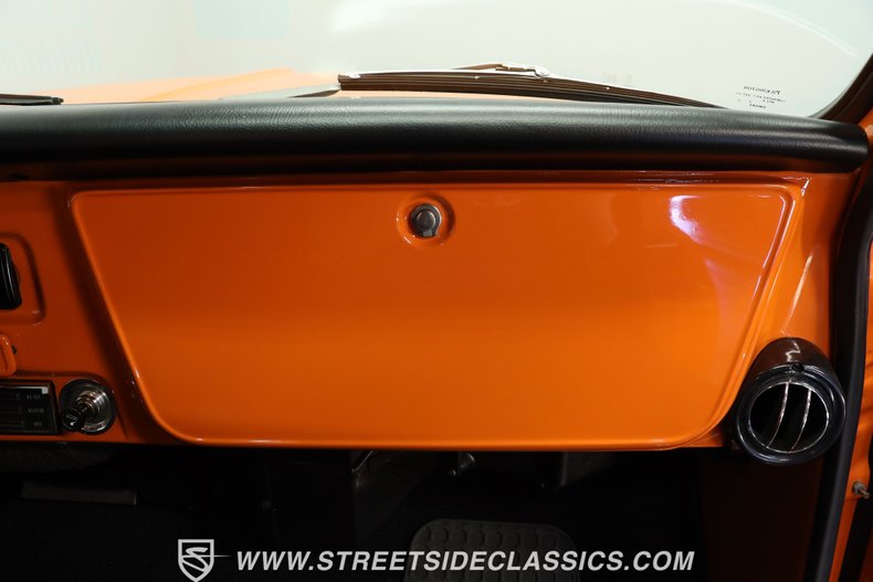 Unknown-C10-1971-Orange-Black-41