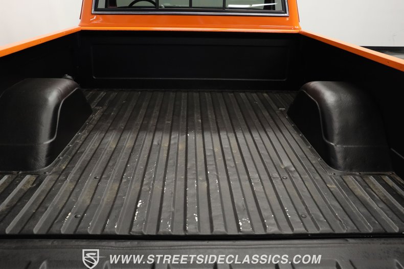 Unknown-C10-1971-Orange-Black-49