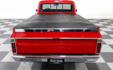Unknown-C10-1971-RED-Black-Red-1