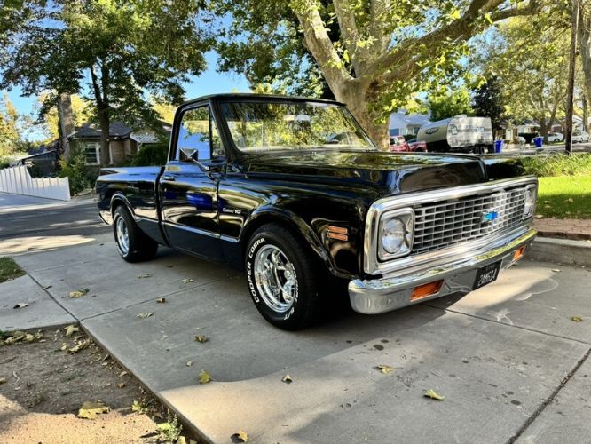 Unknown-C10-1972-Black-Black-1