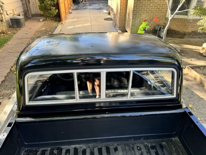 Unknown-C10-1972-Black-Black-10
