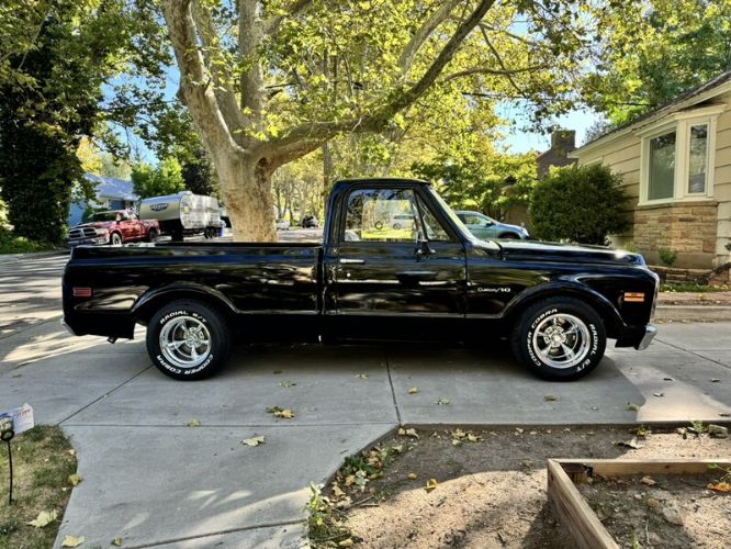 Unknown-C10-1972-Black-Black-5