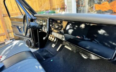 Unknown-C10-1972-Black-Black-9
