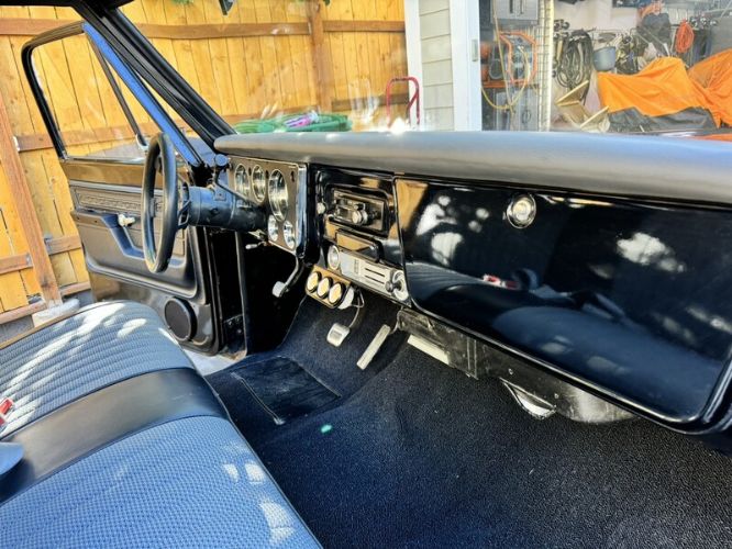 Unknown-C10-1972-Black-Black-9