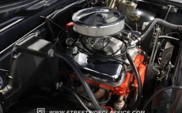 Unknown-C10-1972-Black-Red-1
