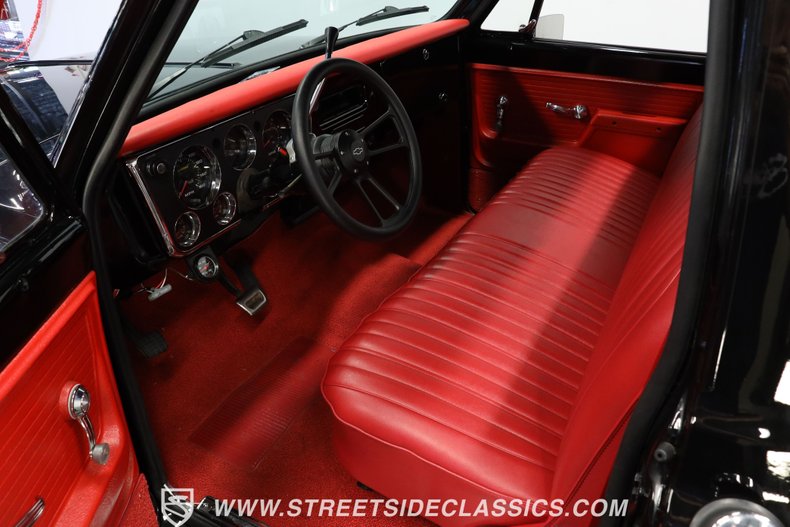 Unknown-C10-1972-Black-Red-13