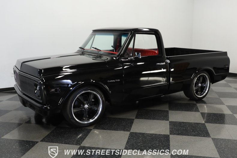 Unknown-C10-1972-Black-Red-14
