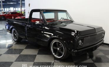 Unknown-C10-1972-Black-Red-19