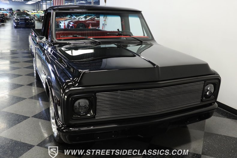 Unknown-C10-1972-Black-Red-20