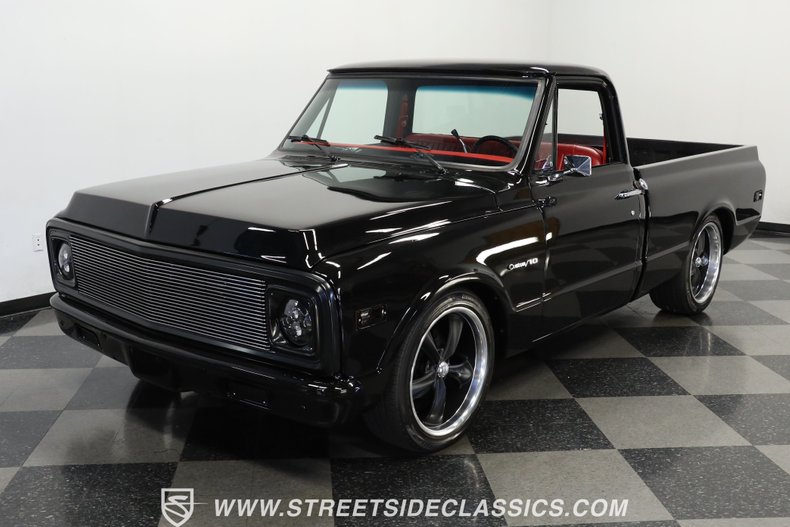 Unknown-C10-1972-Black-Red-23