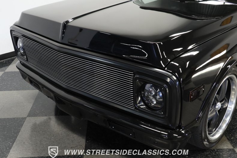 Unknown-C10-1972-Black-Red-24