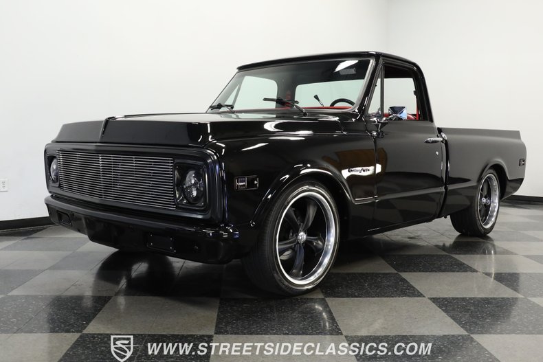 Unknown-C10-1972-Black-Red-26