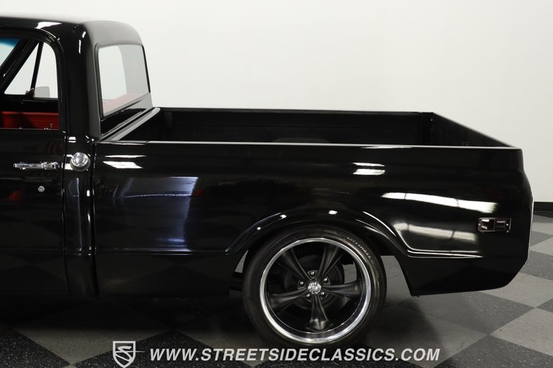 Unknown-C10-1972-Black-Red-28