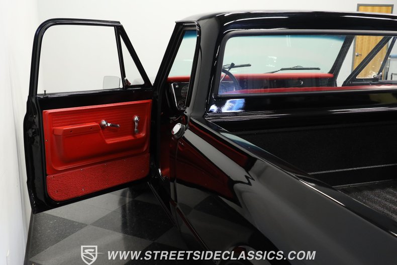 Unknown-C10-1972-Black-Red-32