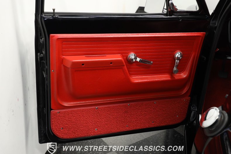 Unknown-C10-1972-Black-Red-33