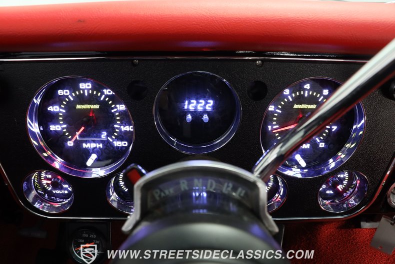 Unknown-C10-1972-Black-Red-36