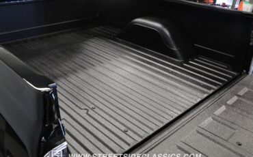 Unknown-C10-1972-Black-Red-49