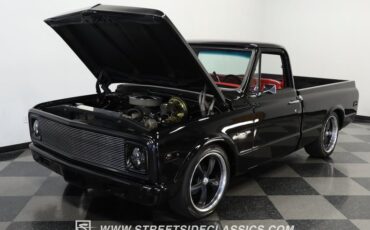 Unknown-C10-1972-Black-Red-7