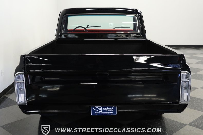 Unknown-C10-1972-Black-Red-9
