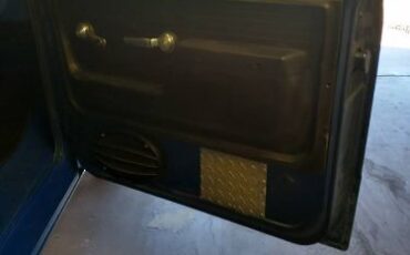 Unknown-C10-1972-Blue-8