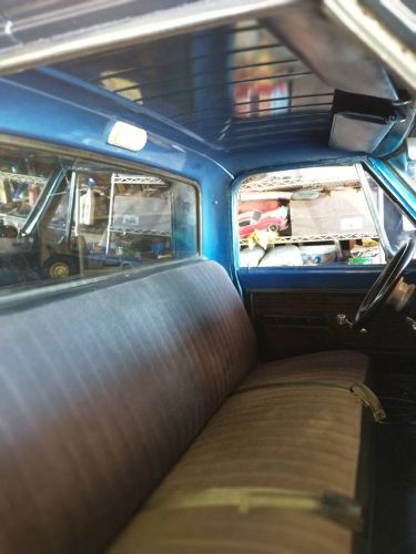 Unknown-C10-1972-Blue-9