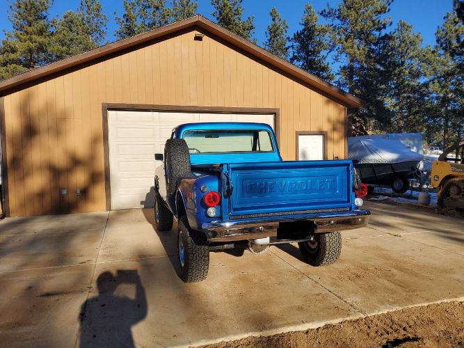 Unknown-C10-1972-Blue