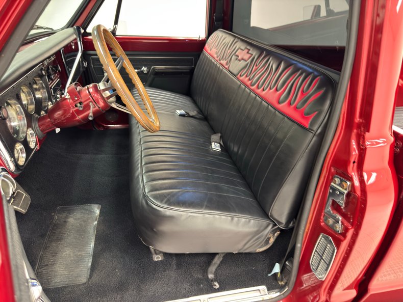 Unknown-C10-1972-Ruby-Red-Metallic-Black-32