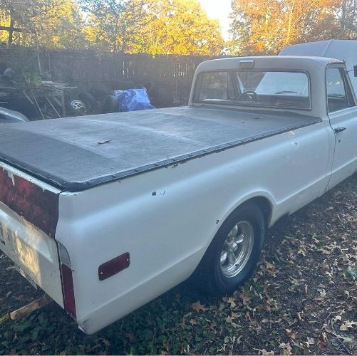 Unknown-C10-1972-White-Blue-3