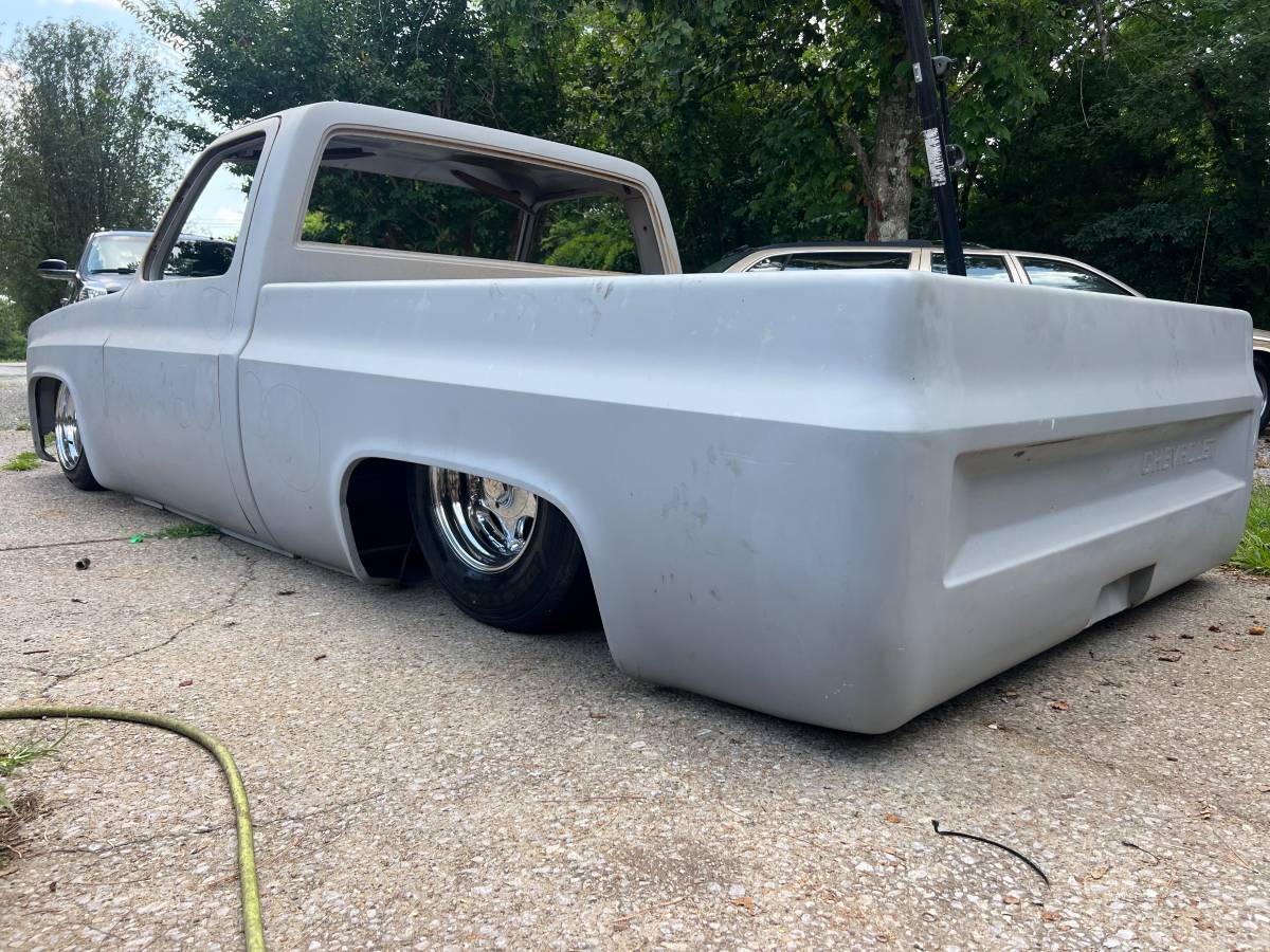 Unknown-C10-shortbed-1983-grey-2