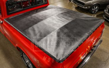 Unknown-C1500-1970-Red-Black-16