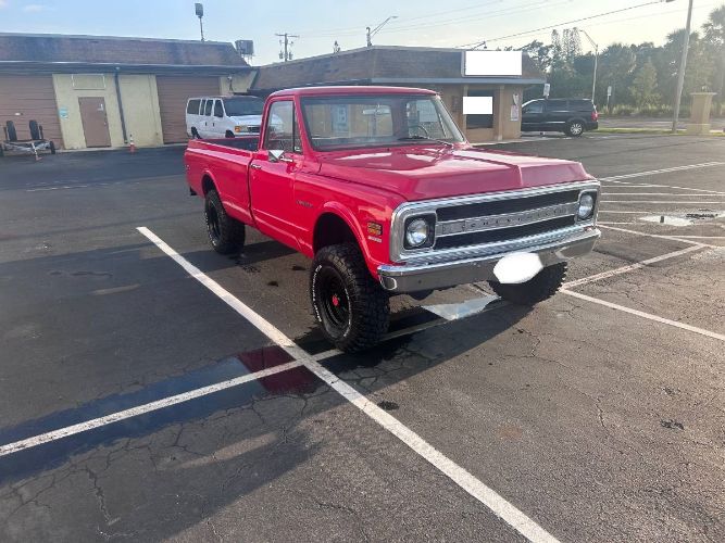 Unknown-C20-1972-Red-1