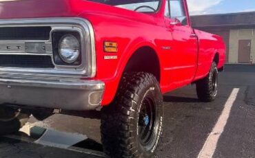 Unknown-C20-1972-Red-8